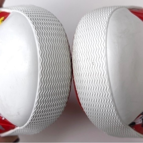 Disney Red Minnie Mouse Native Shoes Jeffersons Size 9 - Picture 9 of 12